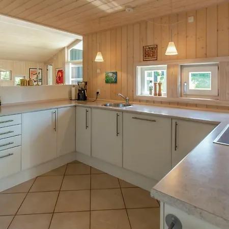Five-bedroom Holiday In