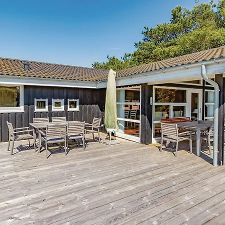 펜션 Five-bedroom Holiday In